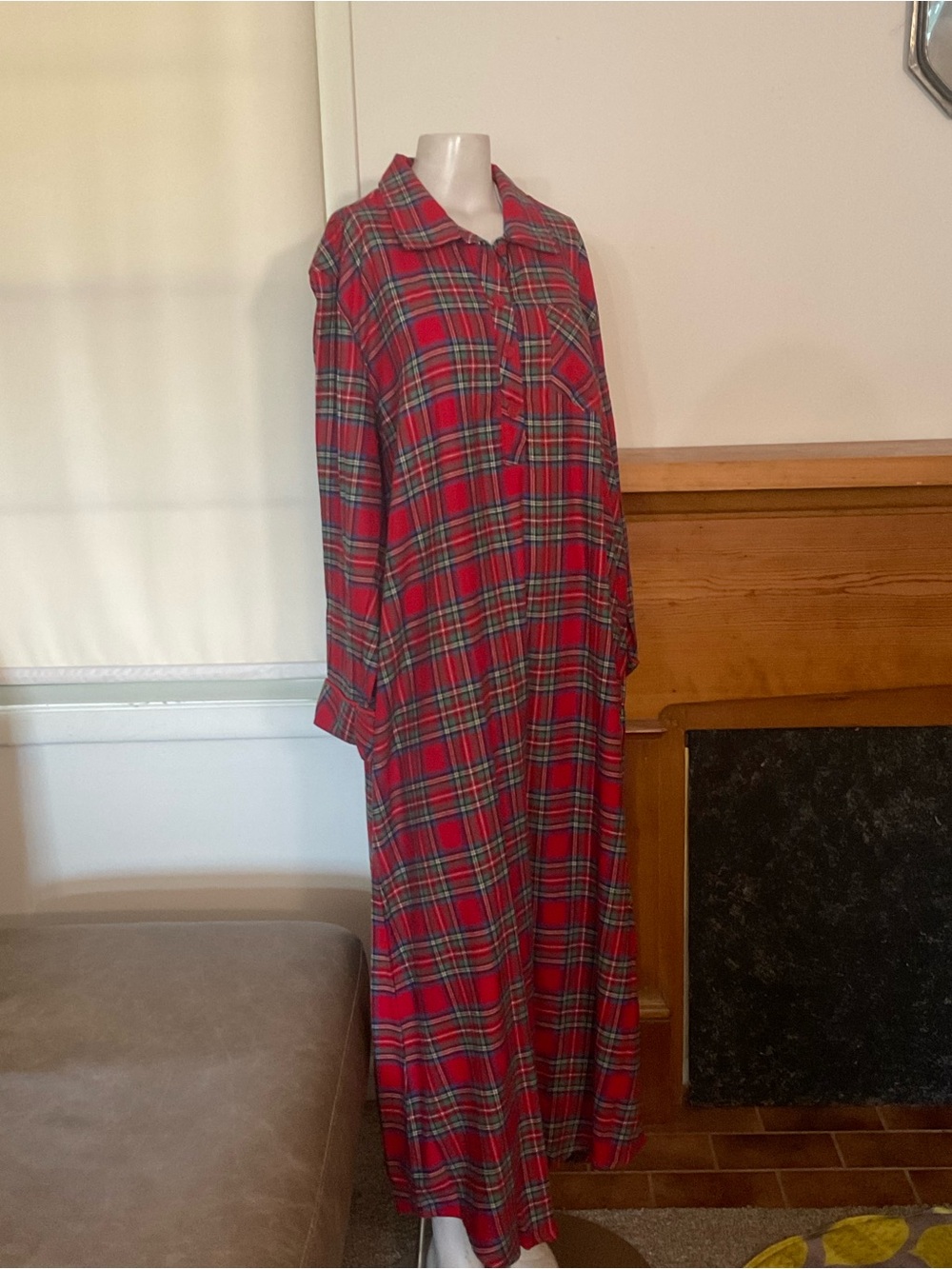 Pajamagram Long Red Plaid Cotton Flannel Nightgown M NWT